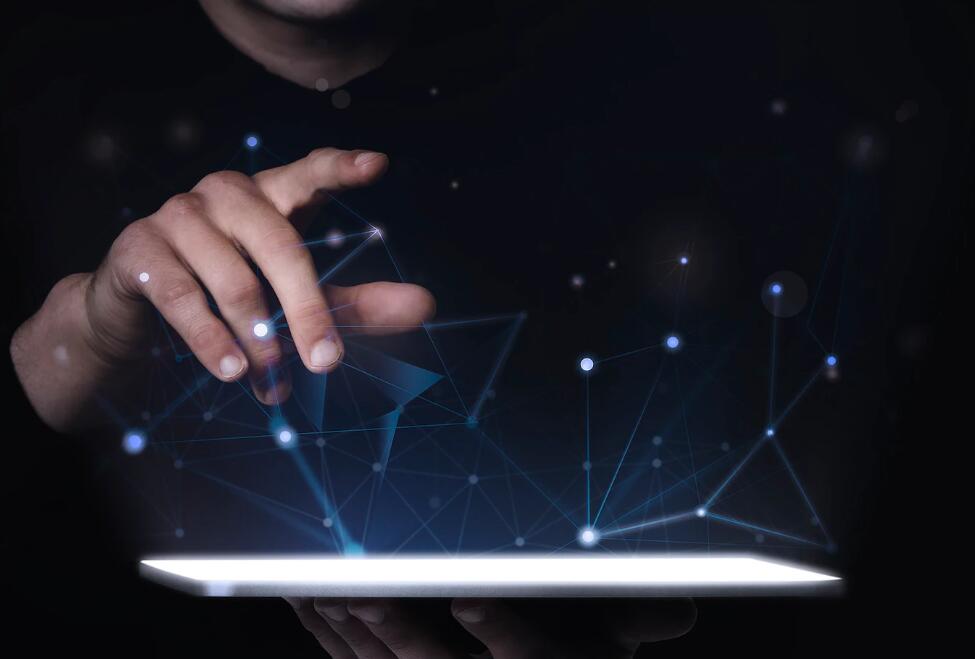 上海梅赛德斯-奔驰文化中心是露天的嘛吗 梅赛德斯奔驰文化中心